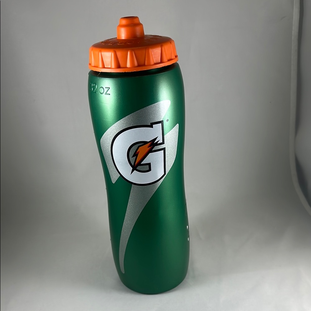 Gatorade Green and Orange Water Bottle